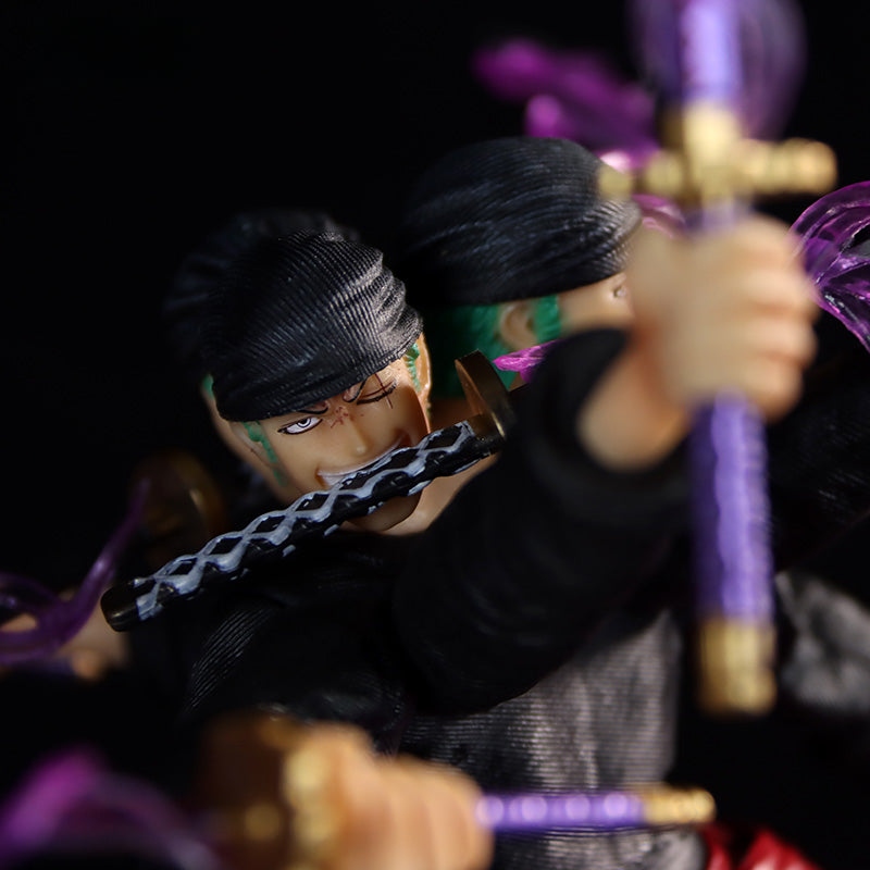 Zoro Santoryu動作小雕像 - 40厘米,帶有三把劍和動態火焰效果,限量版 - 一件可收集的