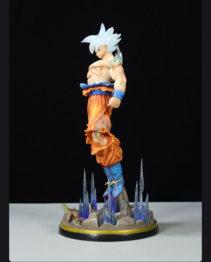 Dragon Ball Z Goku Figura-32 cm, 1.1 kg-Base de iluminación, Dios Super Saiyan
