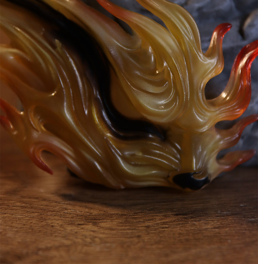 Figura de acción de Naruto Uzumaki - Edición de coleccionista de 25 cm | Pose dinámica con efectos de chakra y base de llamas