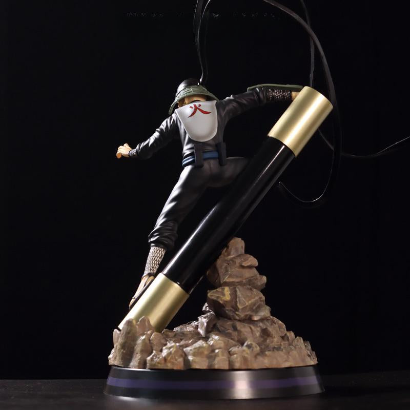 Figura de acción Hiruzen Sarutobi - Edición de 28 cm Collector | Pose dinámica con efectos de pergamino y chakra