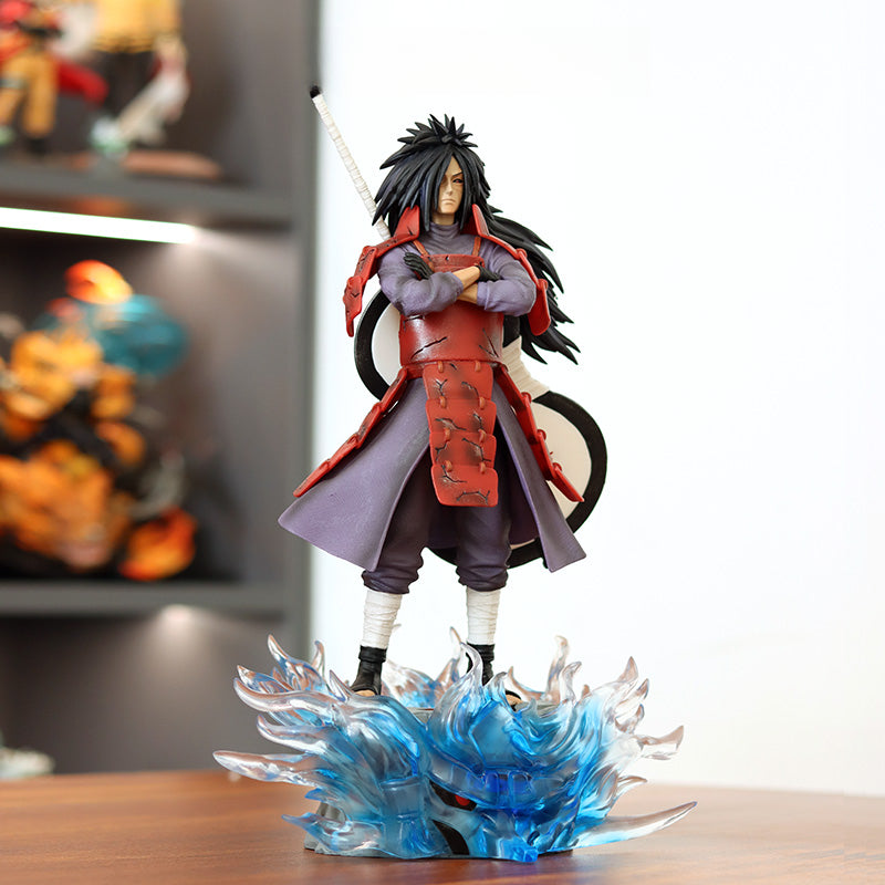 Madara Uchiha 액션 피규어 - 42cm 수집가 에디션 | 칼과 물 효과베이스가있는 상세한 애니메이션 동상