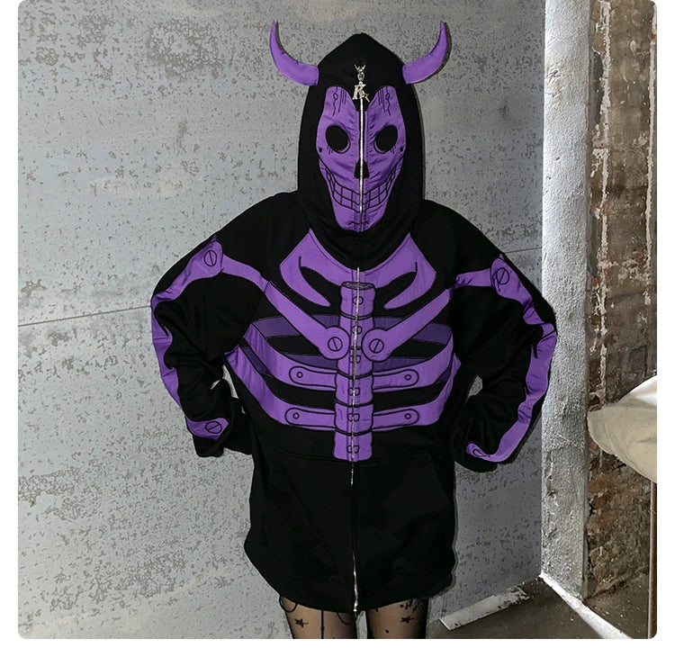 A person wearing Seakoff&