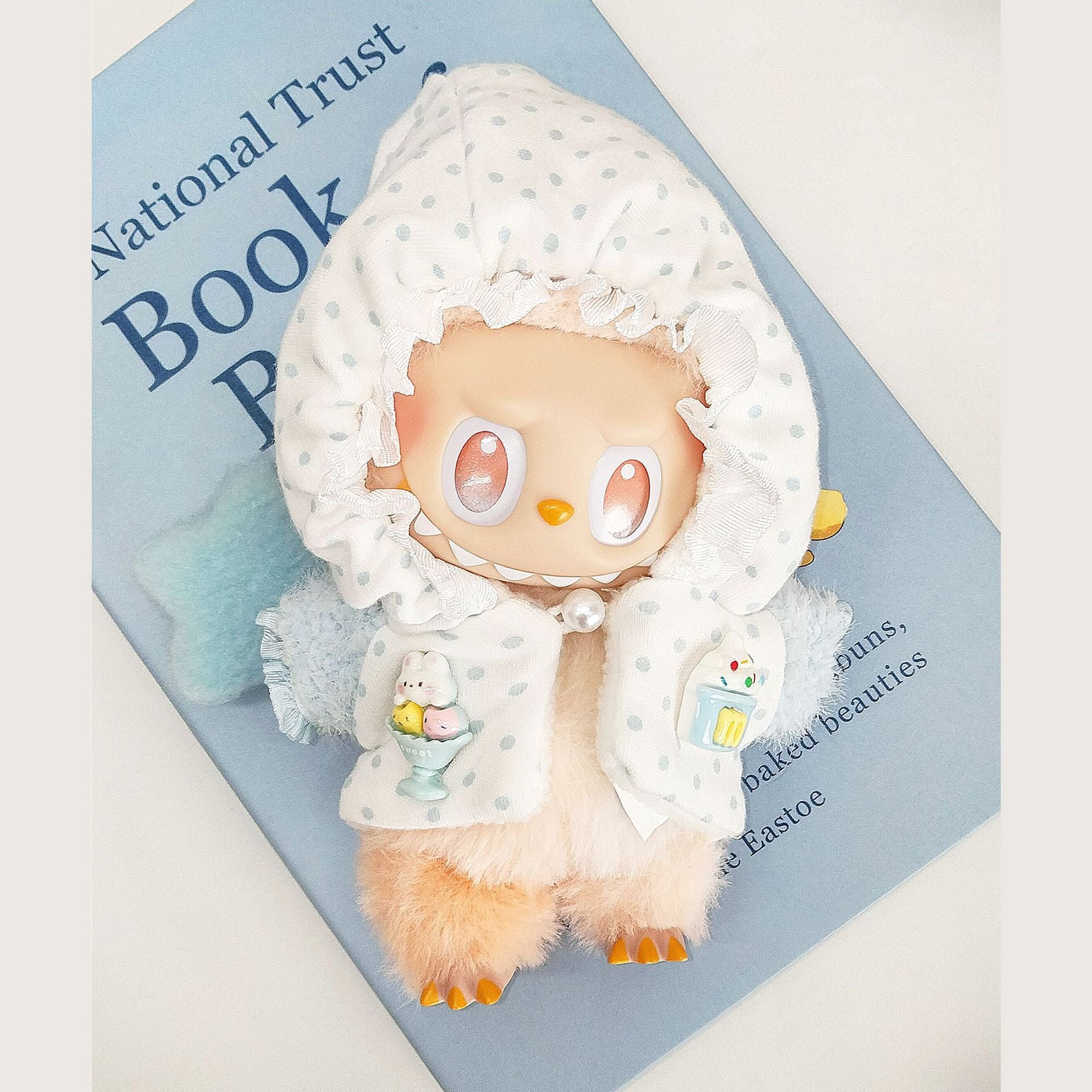 Labubu Polka Dot Ruffle Hooded Cape & Plush Tee Outfit – All-Series Doll Clothes