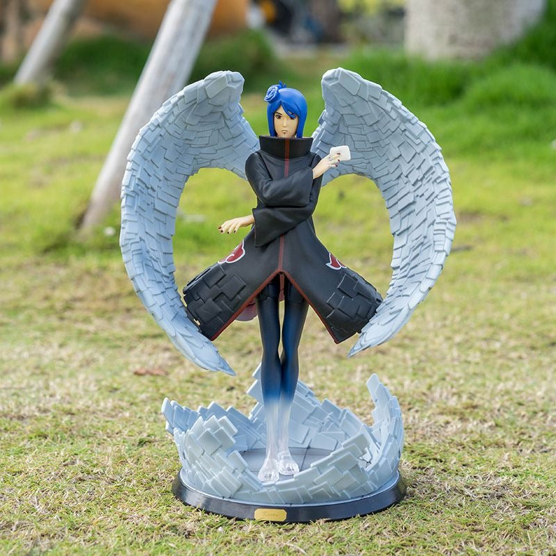 Figura de acción de Konan - Edición de 26 cm Collector | Capa detallada de Akatsuki con alas de ángel y base de papel jutsu