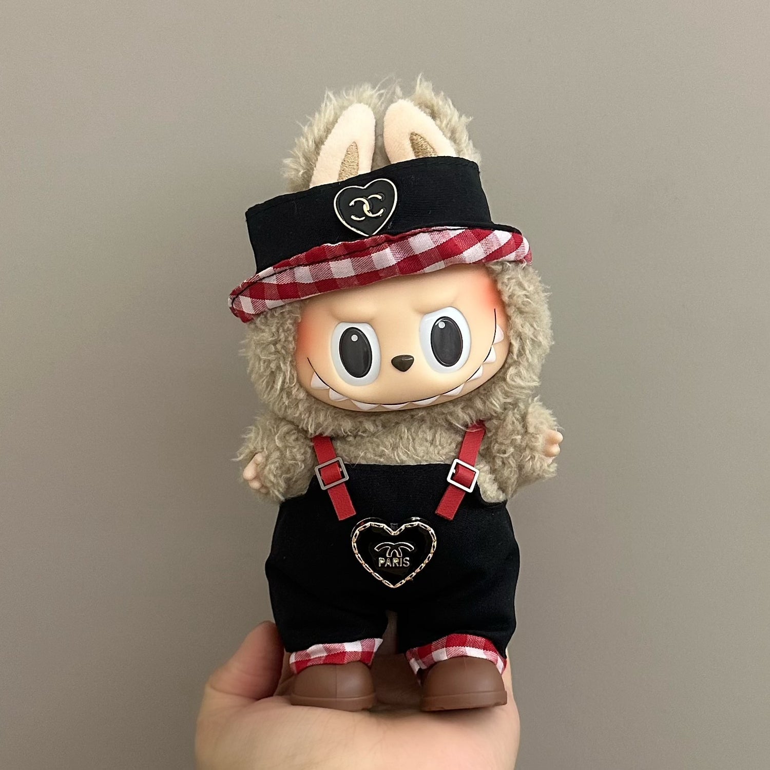 Labubu Black & Red Suspender Overalls Set with Chic Checkerboard Hat – All‑Series Doll Clothes
