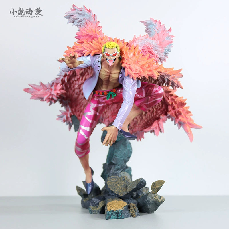 Doflamingo動作小雕像 - 33厘米,帶有燃燒的翅膀和動態基礎,限量版 - 一件收藏品