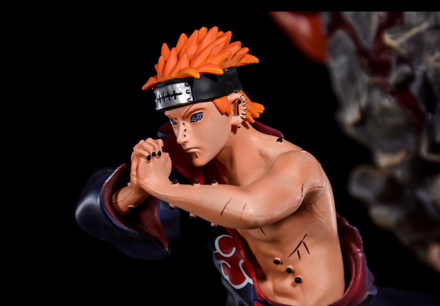 Figura de acción del dolor - 43.8 cm | PVC premium con función de iluminación-Naruto Collectible
