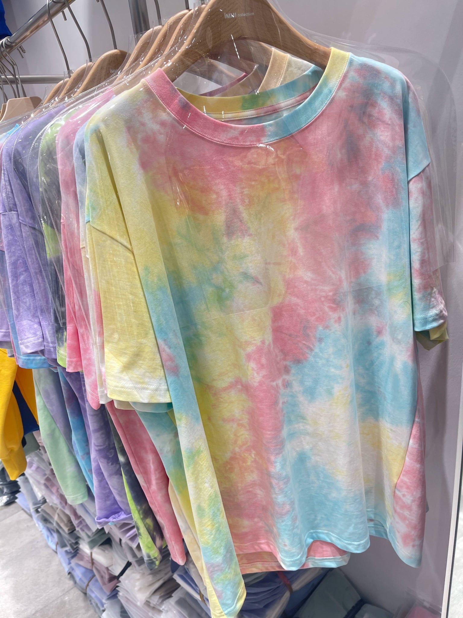 Colorful Tie Dye T - Shirts for Men and Women - Vibrant and Comfortable Casual Wear - Seakoff