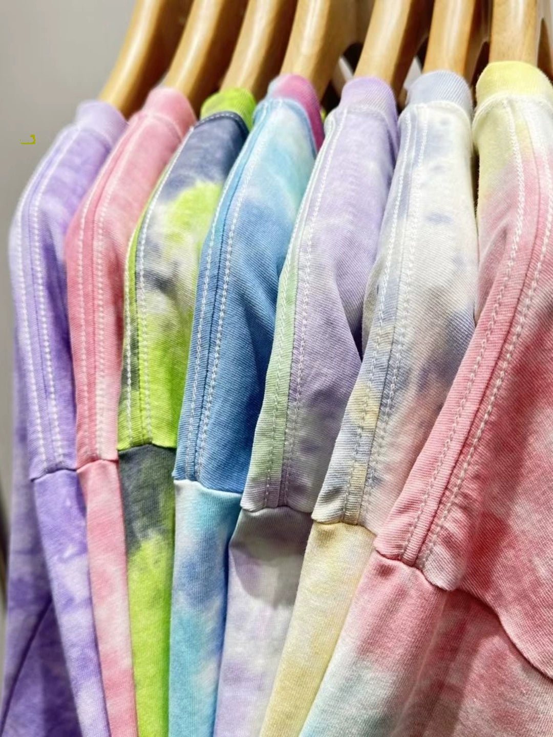 Colorful Tie Dye T - Shirts for Men and Women - Vibrant and Comfortable Casual Wear - Seakoff