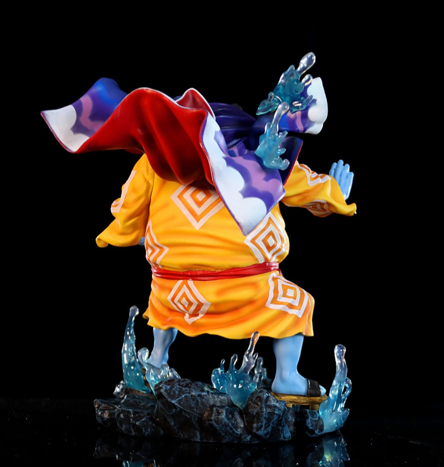 Estatueta de ação Jinbe - 31 cm com efeitos dinâmicos da água, edição limitada - colecionável de uma peça