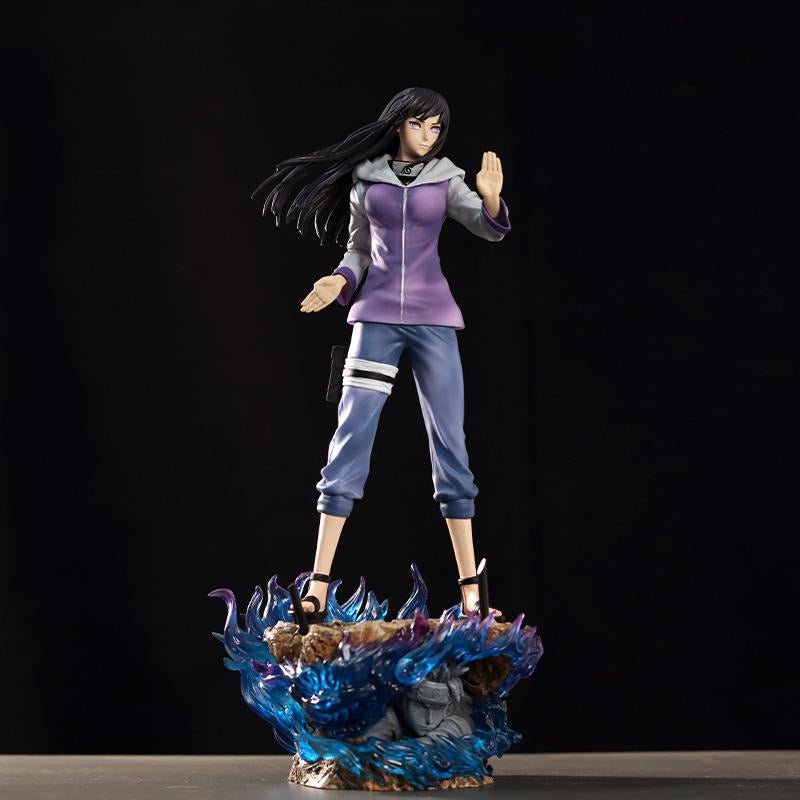 Figura de acción Hinata Hyuga - Edición de colección de 34 cm | Pose dinámica con base de efectos de chakra