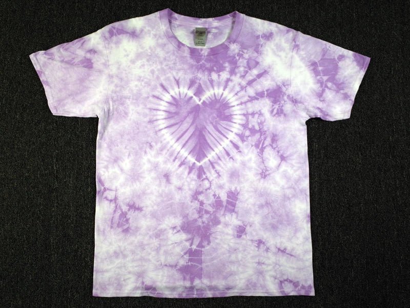 Heart Pattern Tie Dye T - Shirts for Men and Women - Vibrant and Comfortable Casual Wear - Seakoff