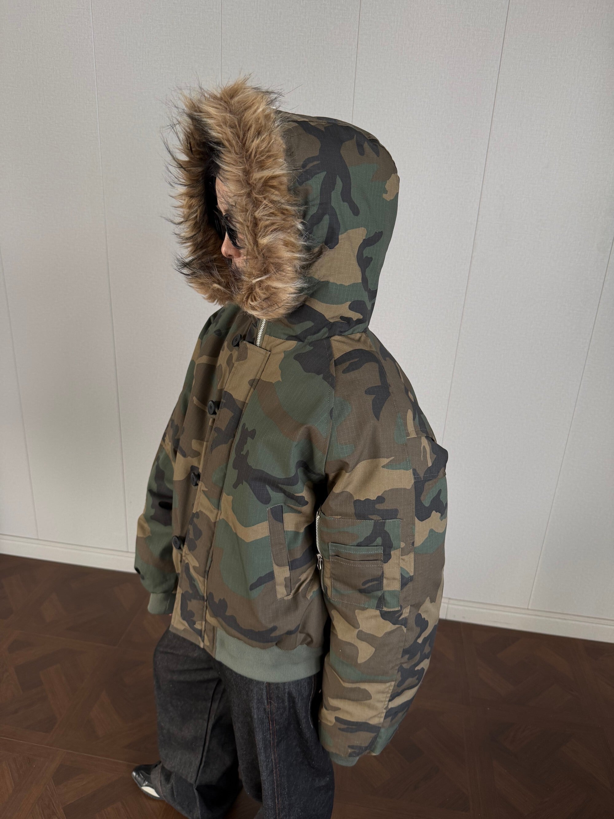 Camo Faux Fur Hood Cropped Bomber Jacket | Omirad