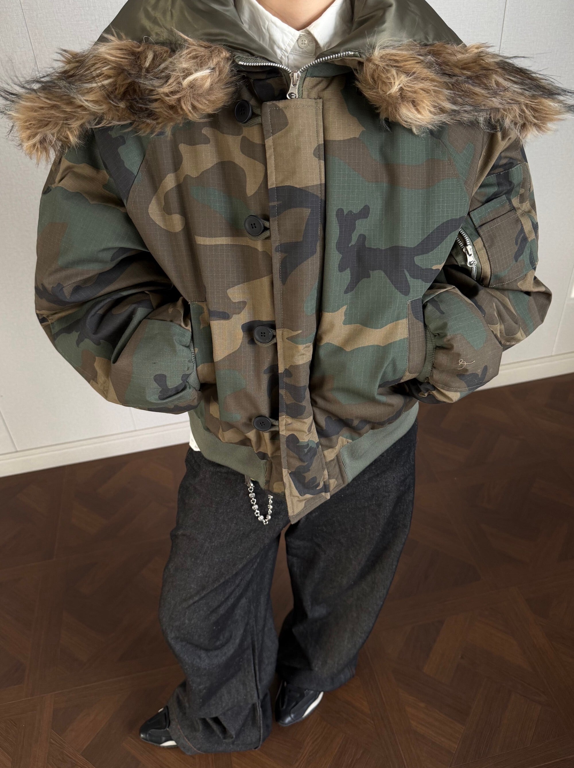 Camo Faux Fur Hood Cropped Bomber Jacket | Omirad