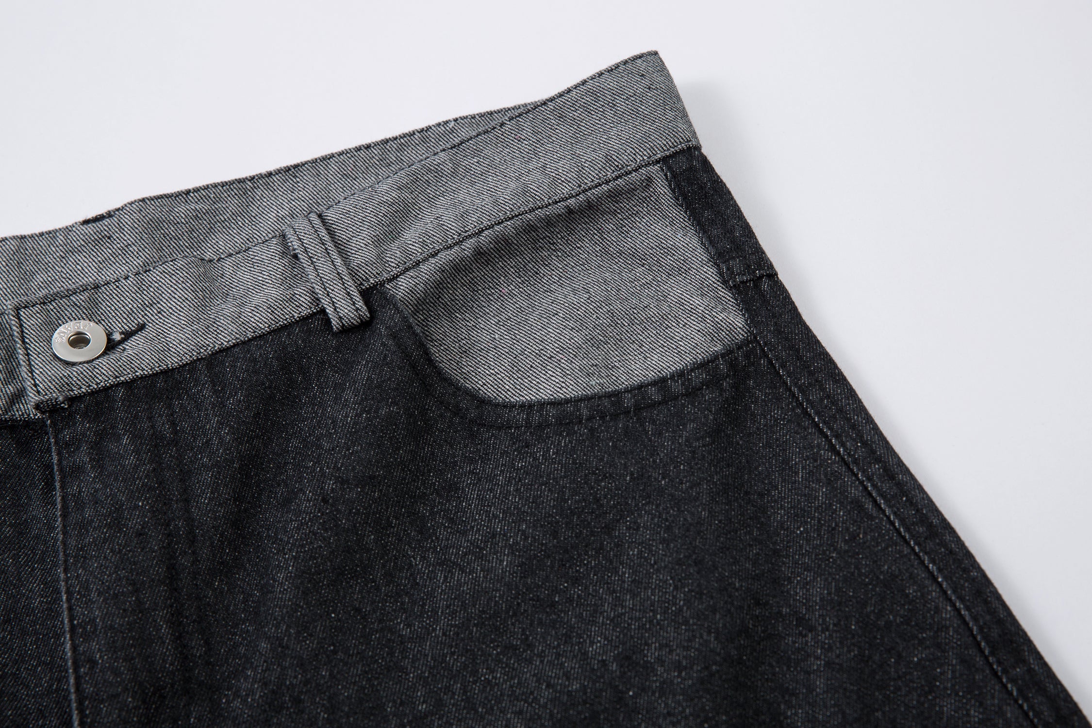 Omirad Contrast Pocket Wide-Leg Jeans | Black Denim