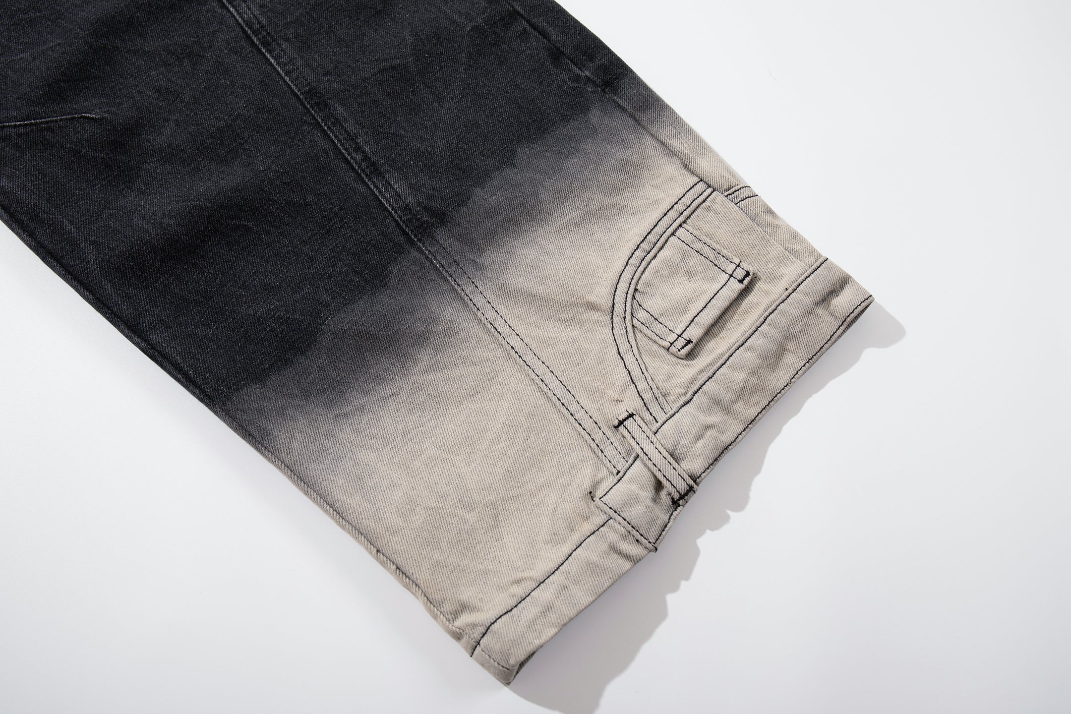 Gradient Washed Wide-Leg Denim Jeans | Curved Panel
