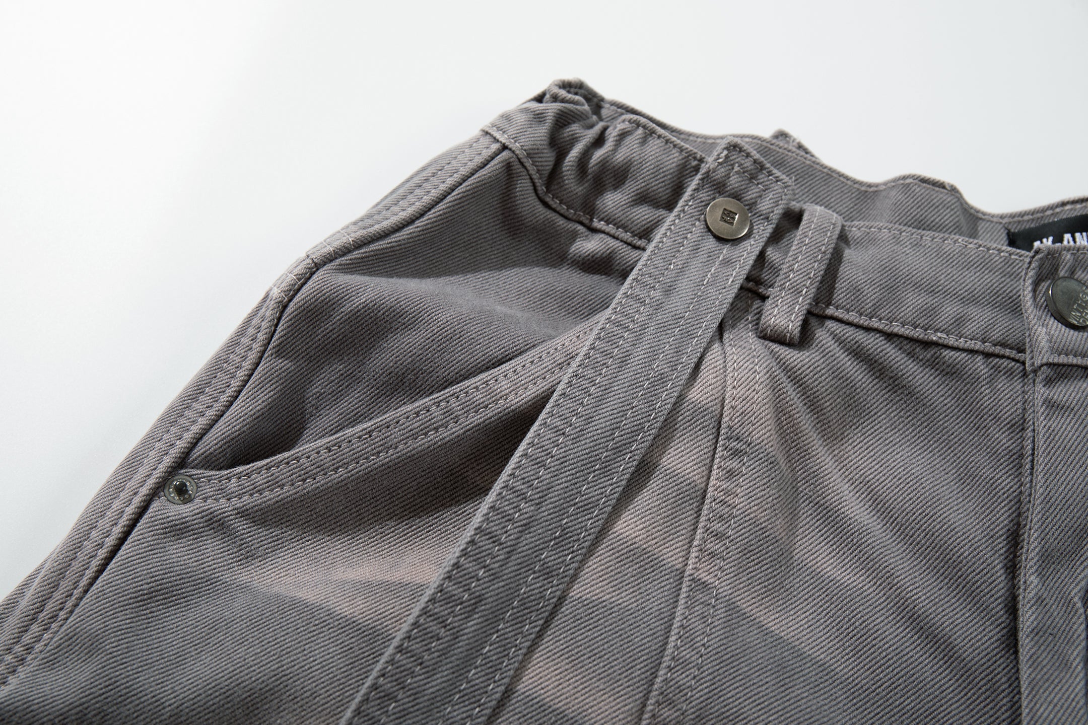 Omirad Strap-Detail Washed Wide-Leg Cargo Jeans