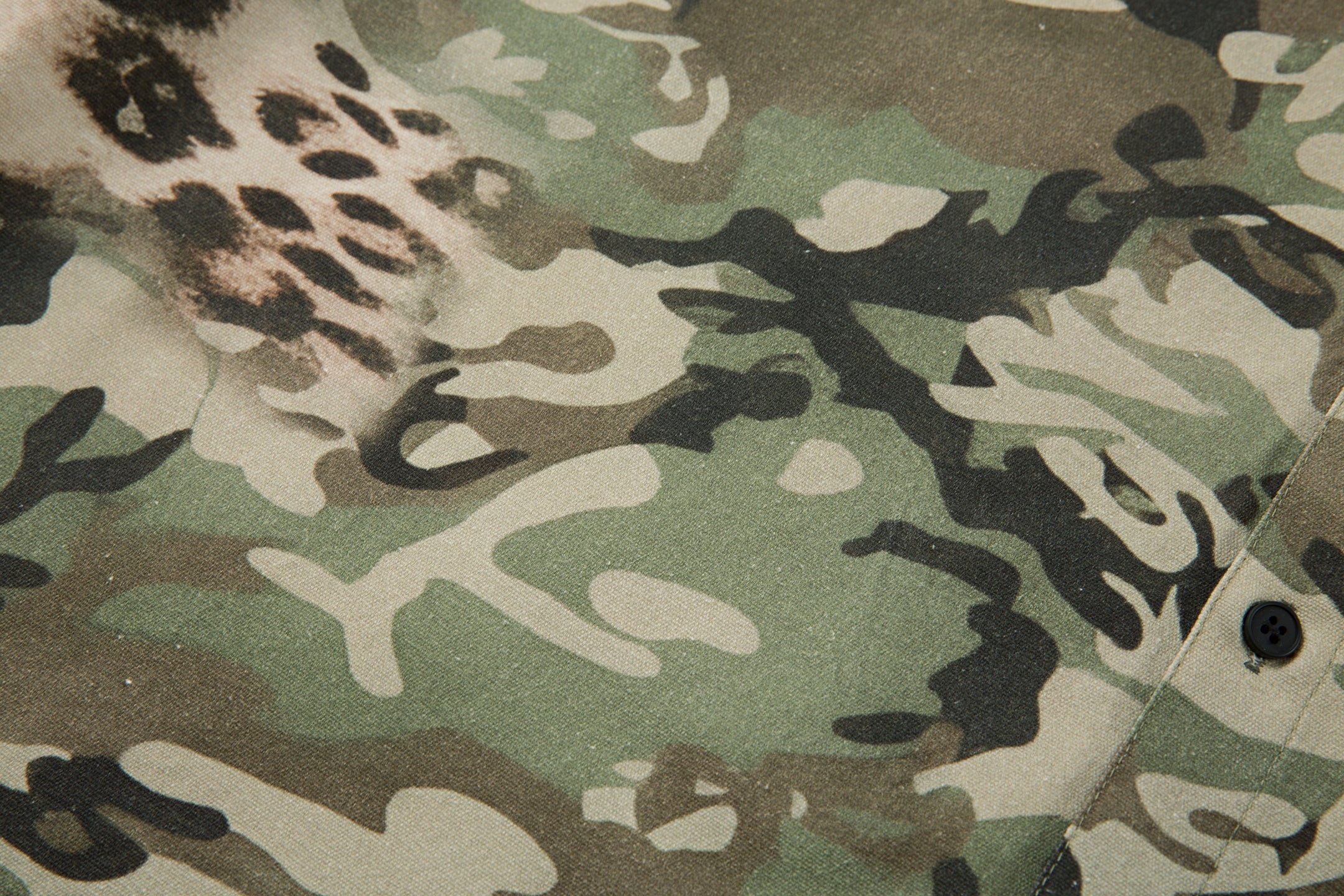 Omirad Camo Leopard Layered Short-Sleeve Shirt | SEAKOFF
