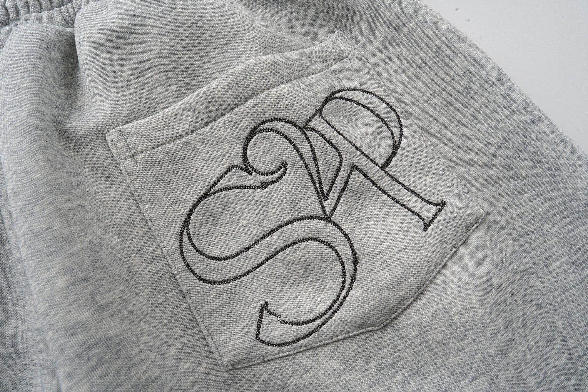 Omirad Essential Wide-Leg Sweatpants | Relaxed Fit