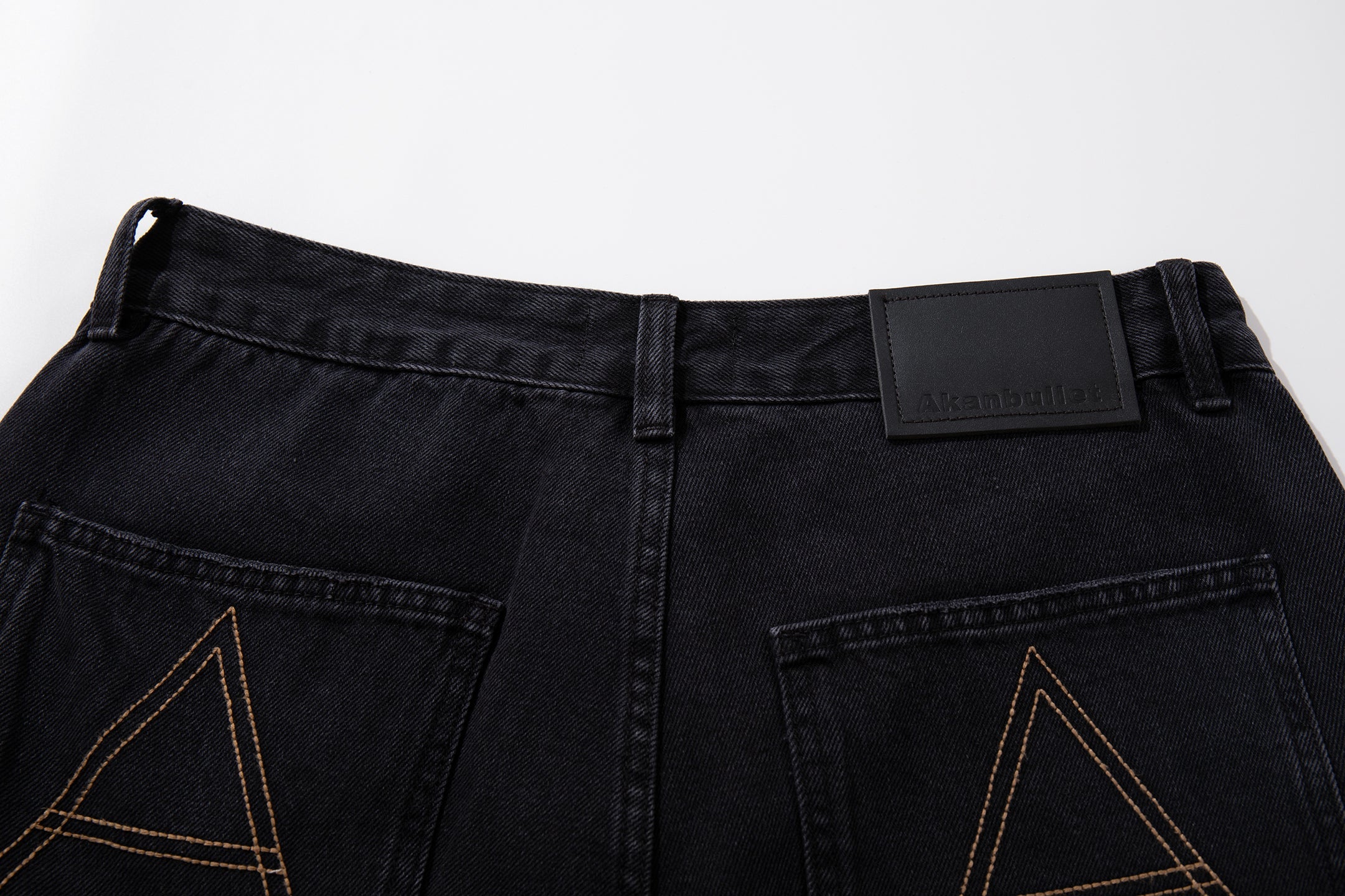 Omirad Gradient Washed Wide-Leg Carpenter Jeans