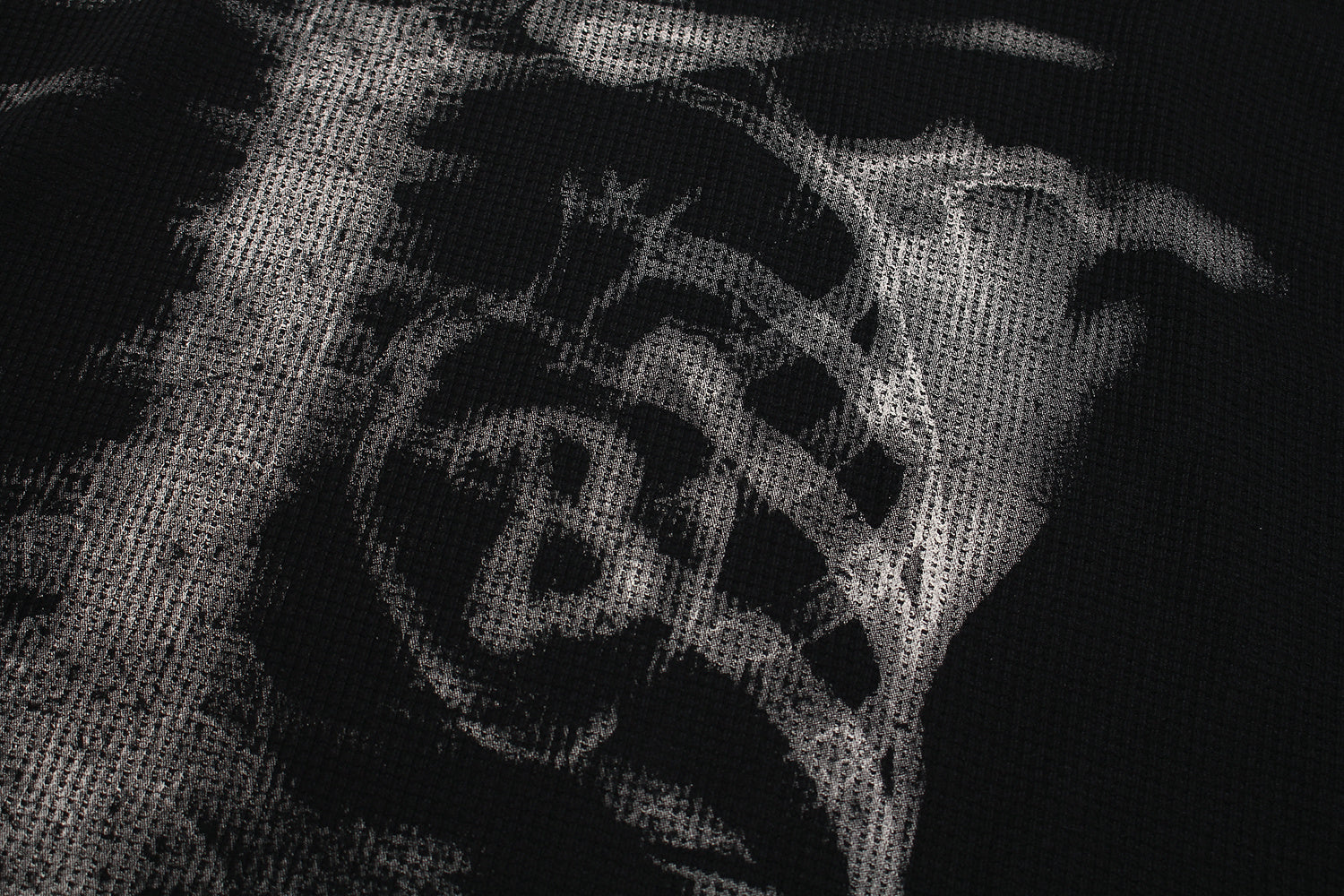 Skeleton X-Ray Print Long Sleeve Waffle Tee | Omirad