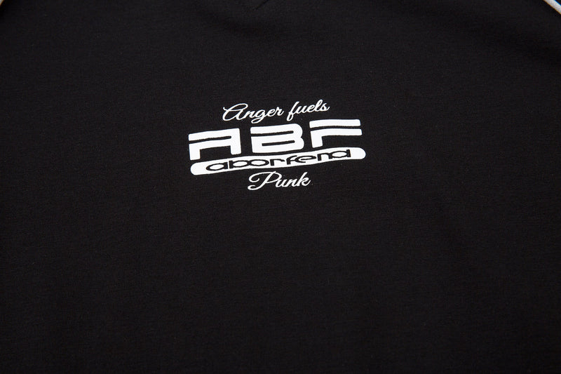 Black chest logo print on the raglan long-sleeve top