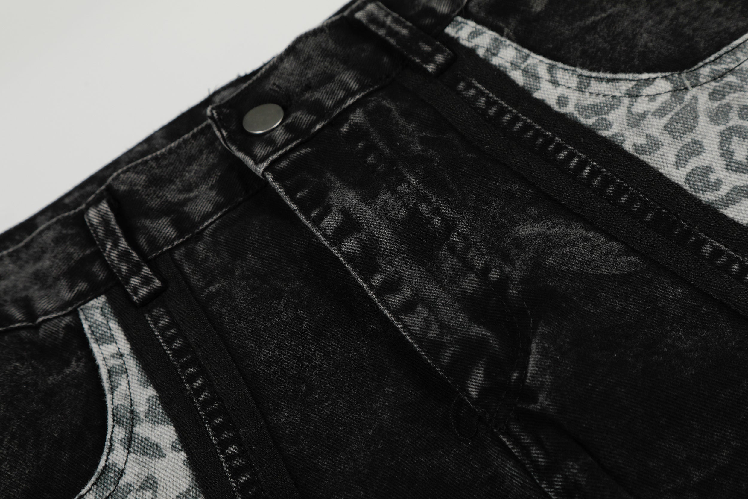 Leopard Panel Wide-Leg Denim Pants | Streetwear Jeans