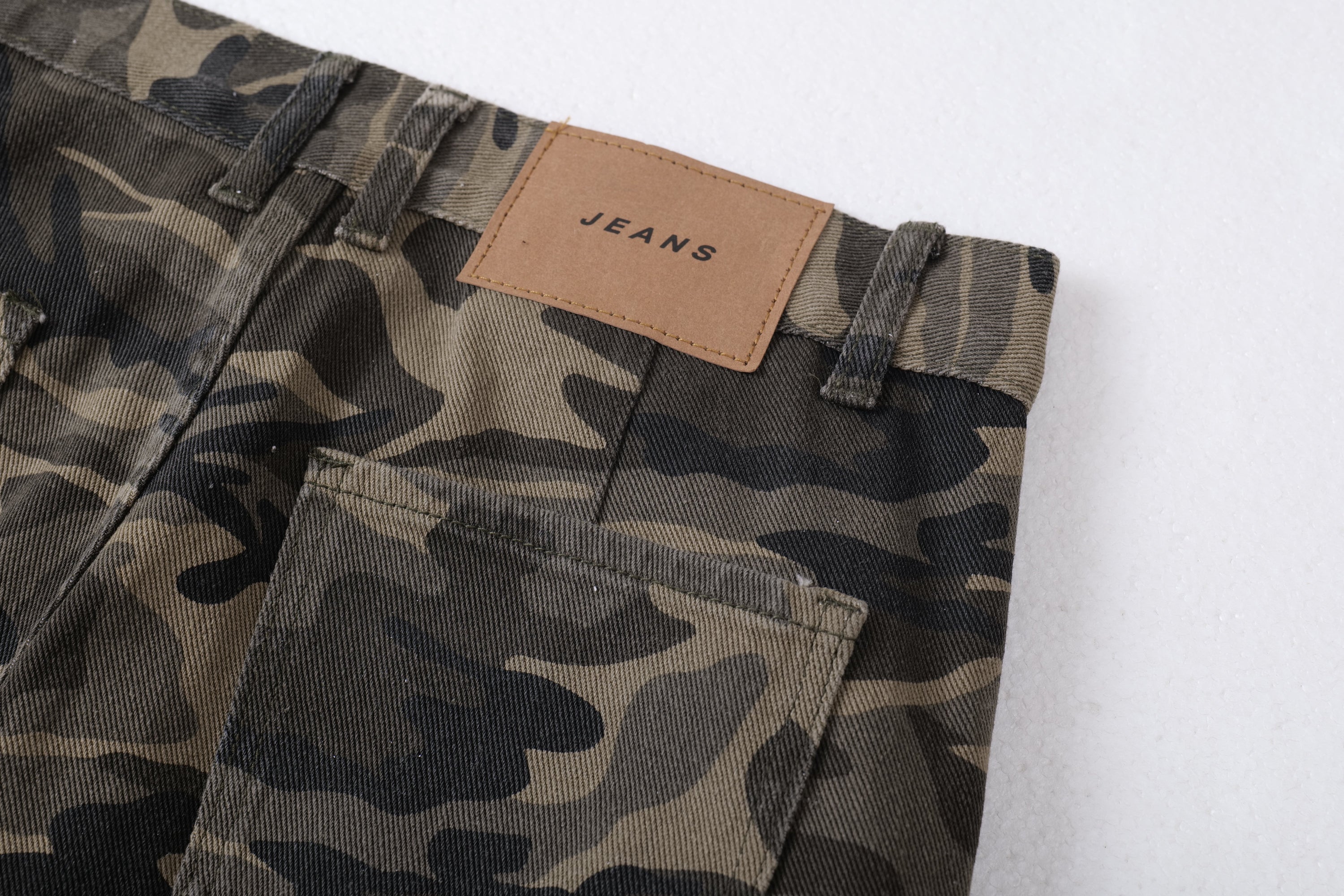 Camo Multi-Pocket Wide-Leg Cargo Pants | SEAKOFF