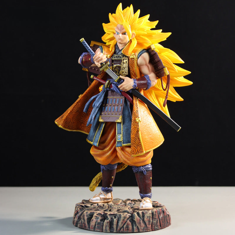 The Seakoff Goku Samurai Collectible – Dragon Ball Z features a 30cm anime-style warrior with spiky yellow hair, ornate armor, and a sheathed sword. Ideal for collectors, it stands on a textured circular base against a dark backdrop.