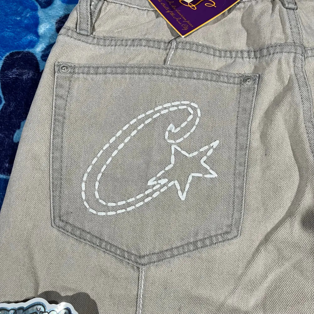 Corteiz White Denim Shorts with Star Embroidery