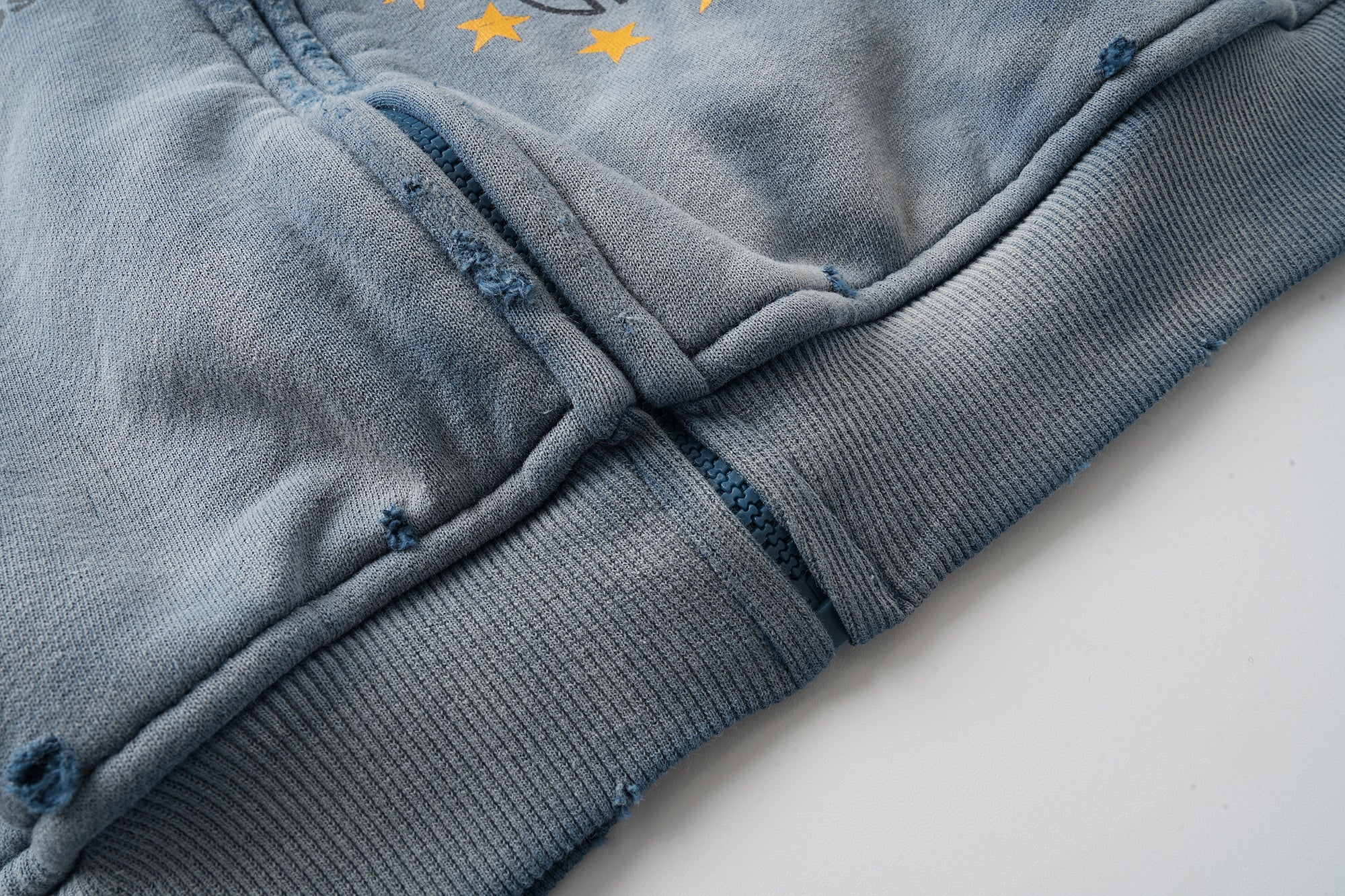 Vintage Wash Rock Graphic Zip-Up Hoodie | Streetwear