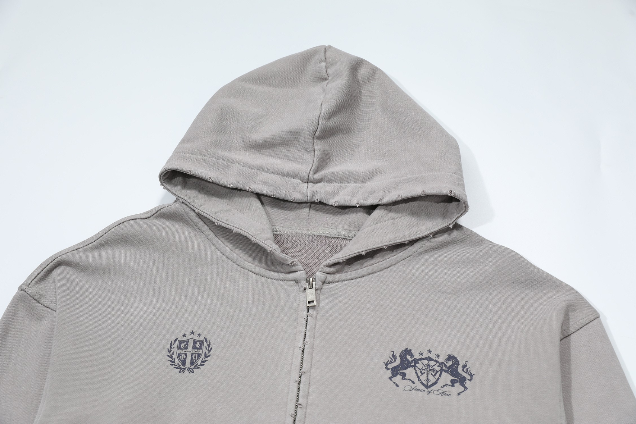 Omirad Vintage Crest Zip Hoodie | 100% Cotton Washed