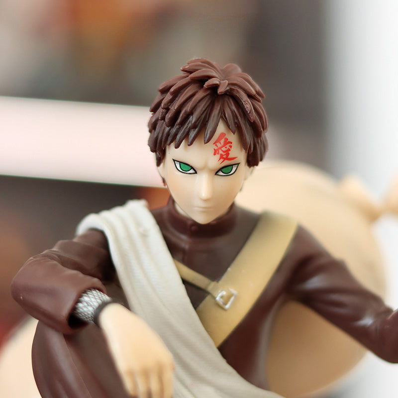 Gaara Action Figure - 27 ซม. Collector Edition | ท่าทางแบบไดนามิกด้วยน้ำเต้าทรายและฐาน