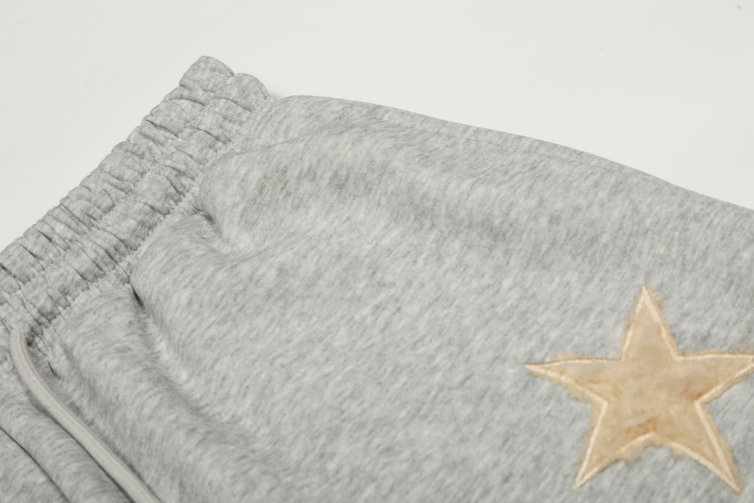 Fuzzy Star Appliqué Wide-Leg Sweatpants | Happy Ronteng