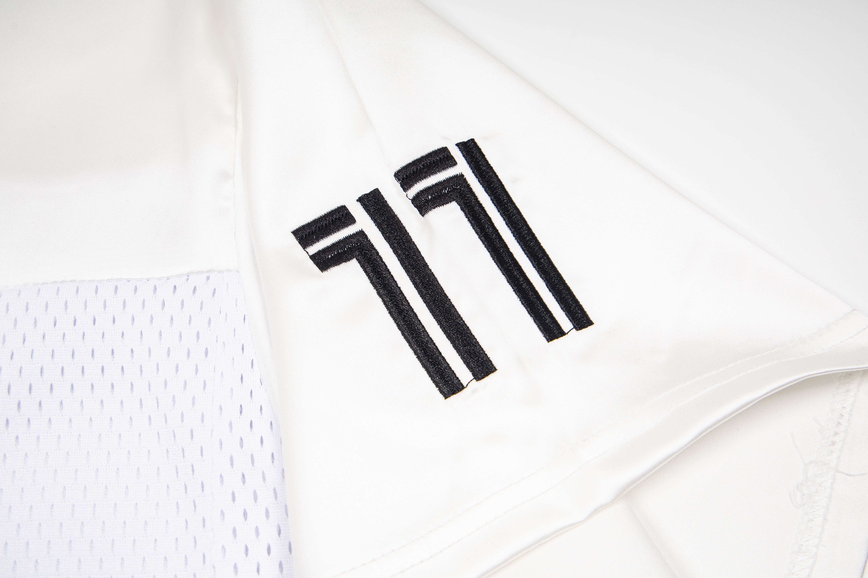 Omirad 11 Mesh Jersey Tee | Varsity Streetwear Football Shirt