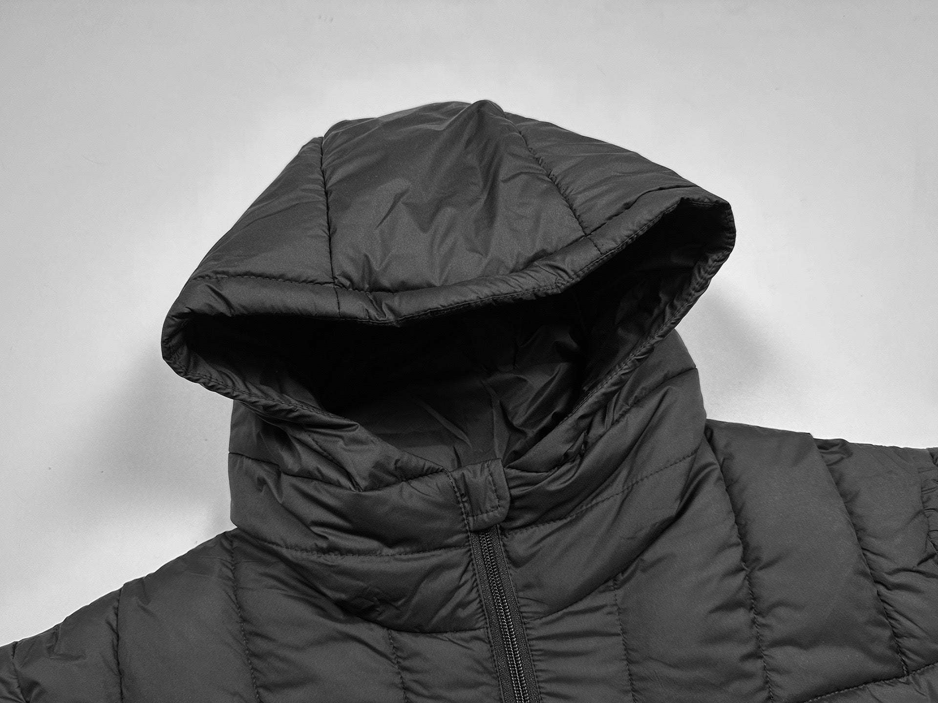 Omirad Quilted Half-Zip Puffer Hoodie | Lightweight Streetwear