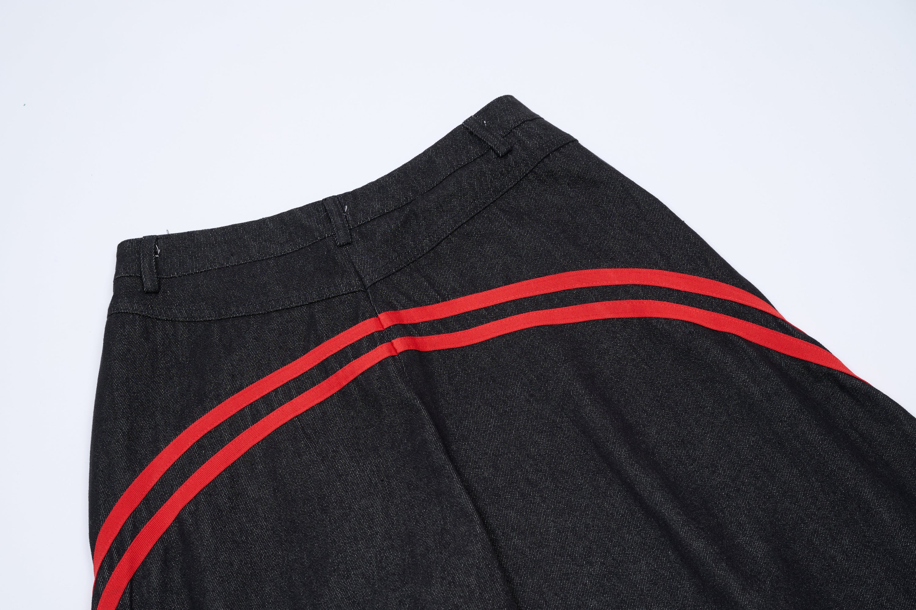 Wide-Leg Dark Denim Pants with Bold Red Side Stripes