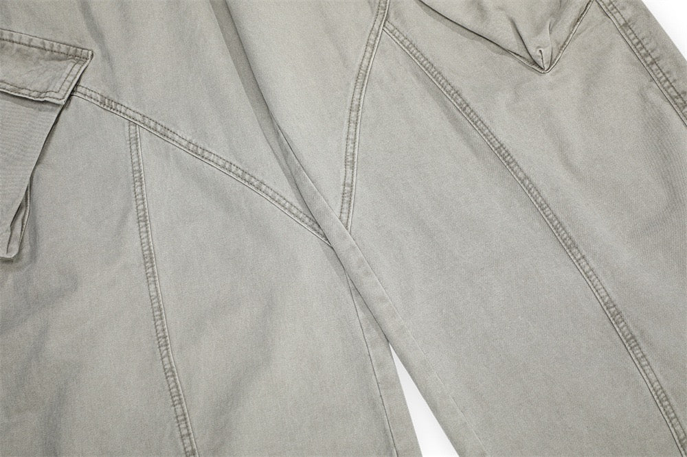 Curved-Panel Cargo Wide-Leg Pants | Balloon Silhouette