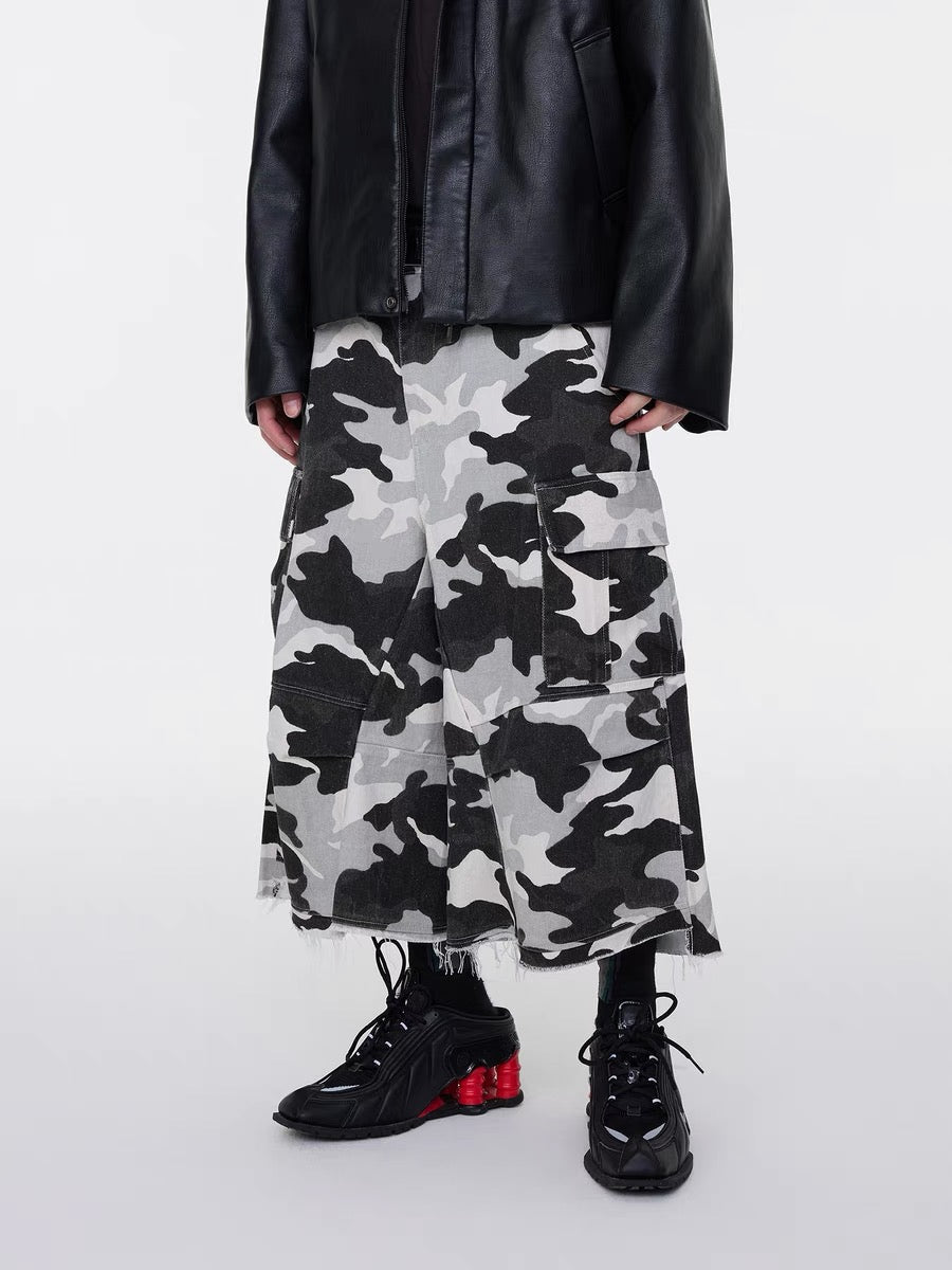 Omirad Camo Multi-Pocket Cargo Shorts | Wide-Leg Streetwear