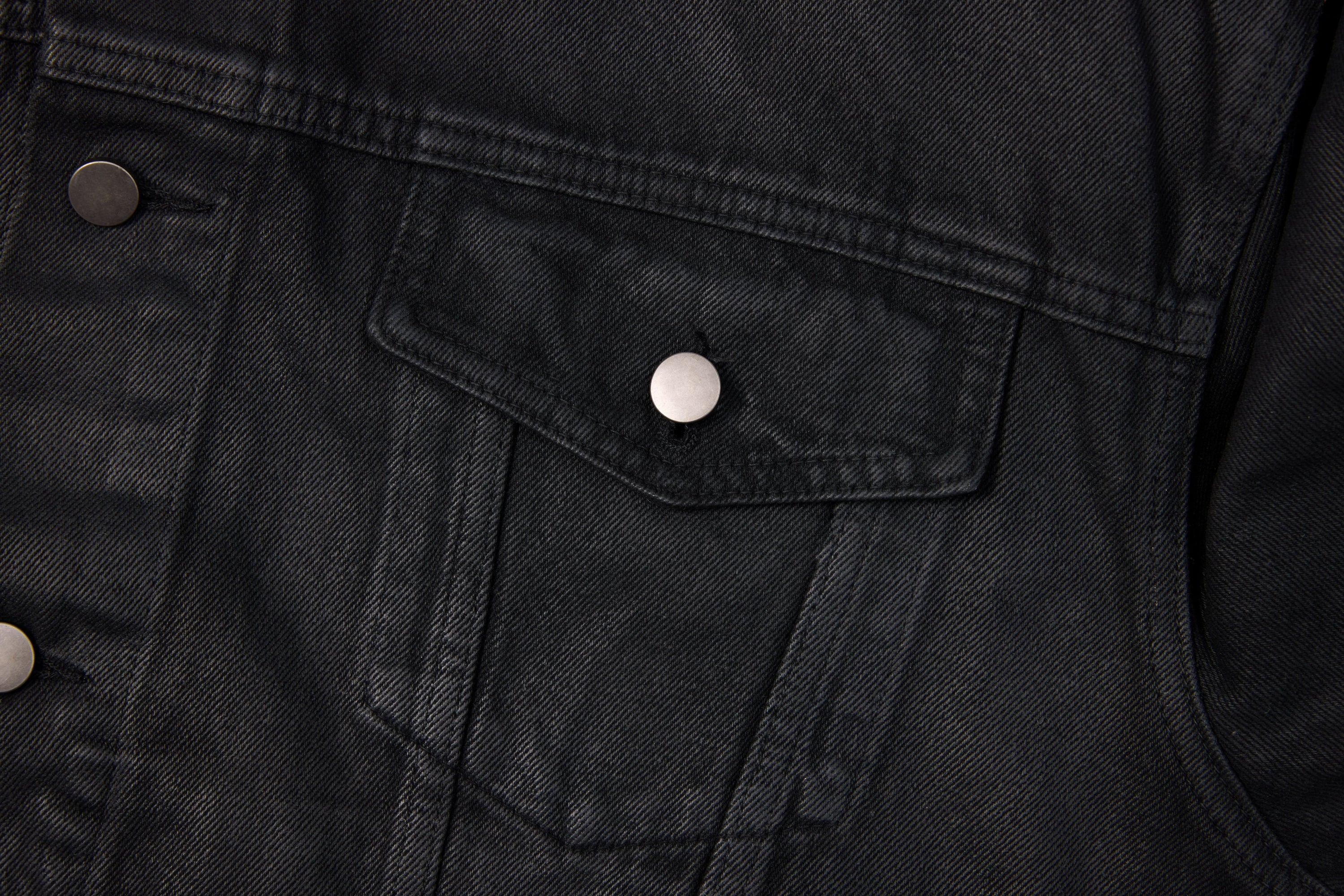Omirad Jewel Collar Cropped Trucker Jacket | Black