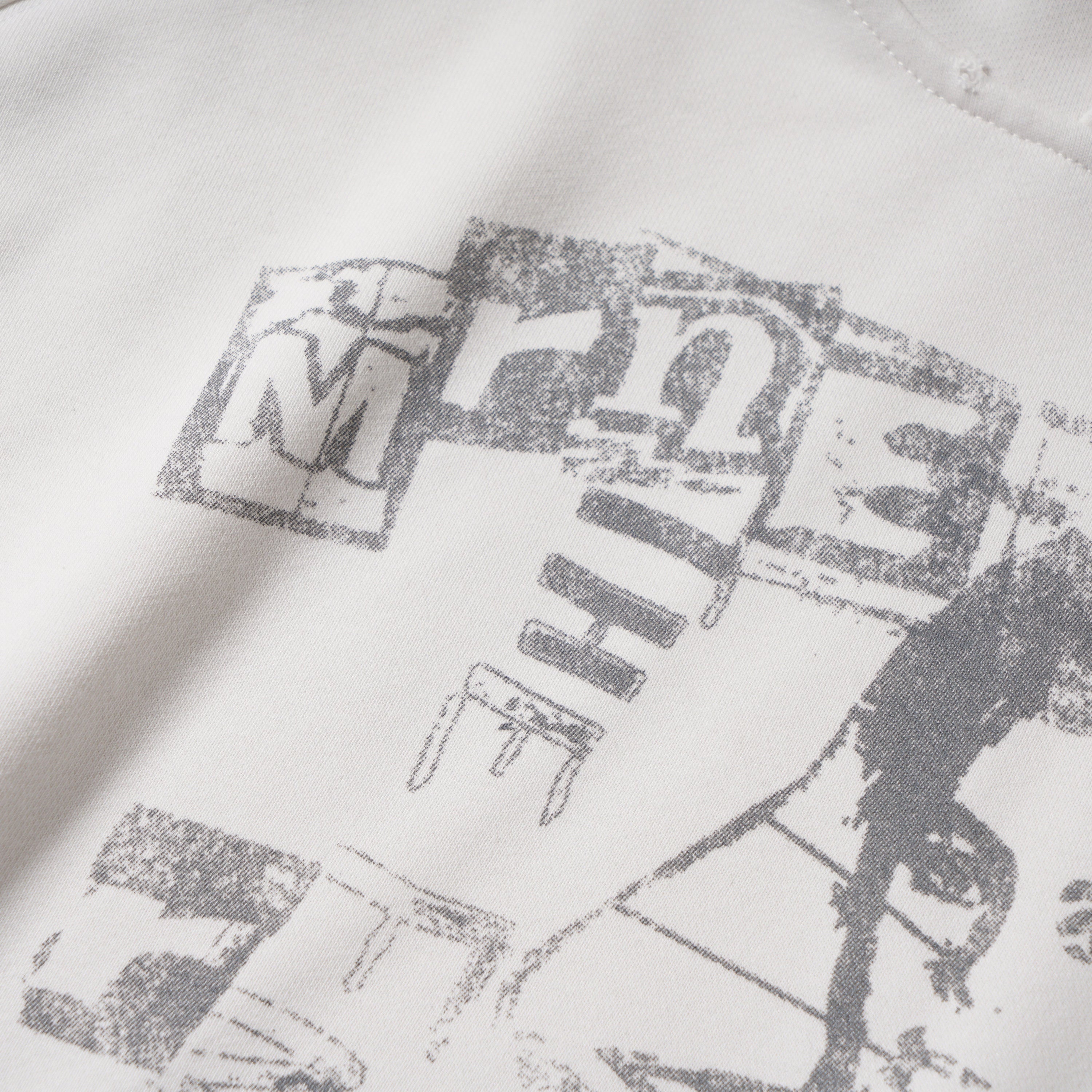 Omirad Portrait Graphic Pullover Hoodie | Streetwear