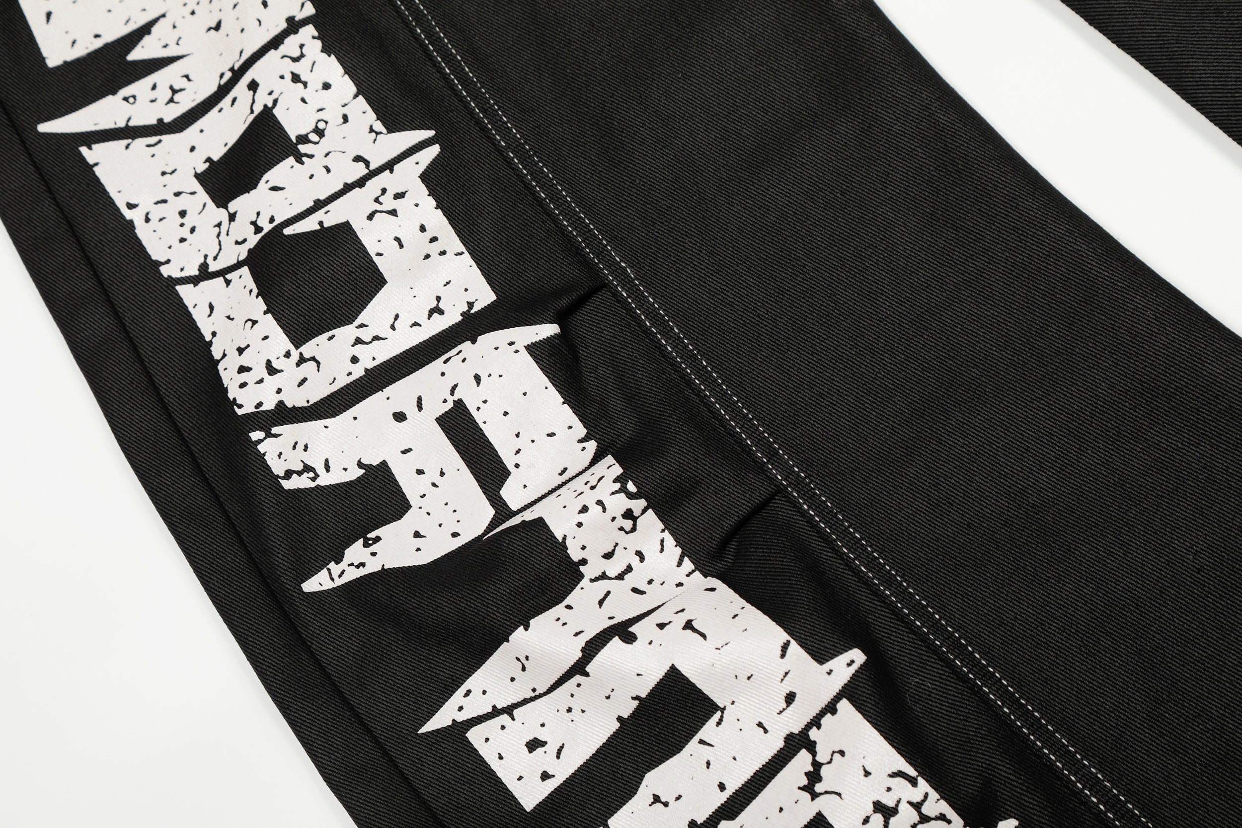 Omirad Graffiti Print Contrast Stitch Wide Leg Denim Pants