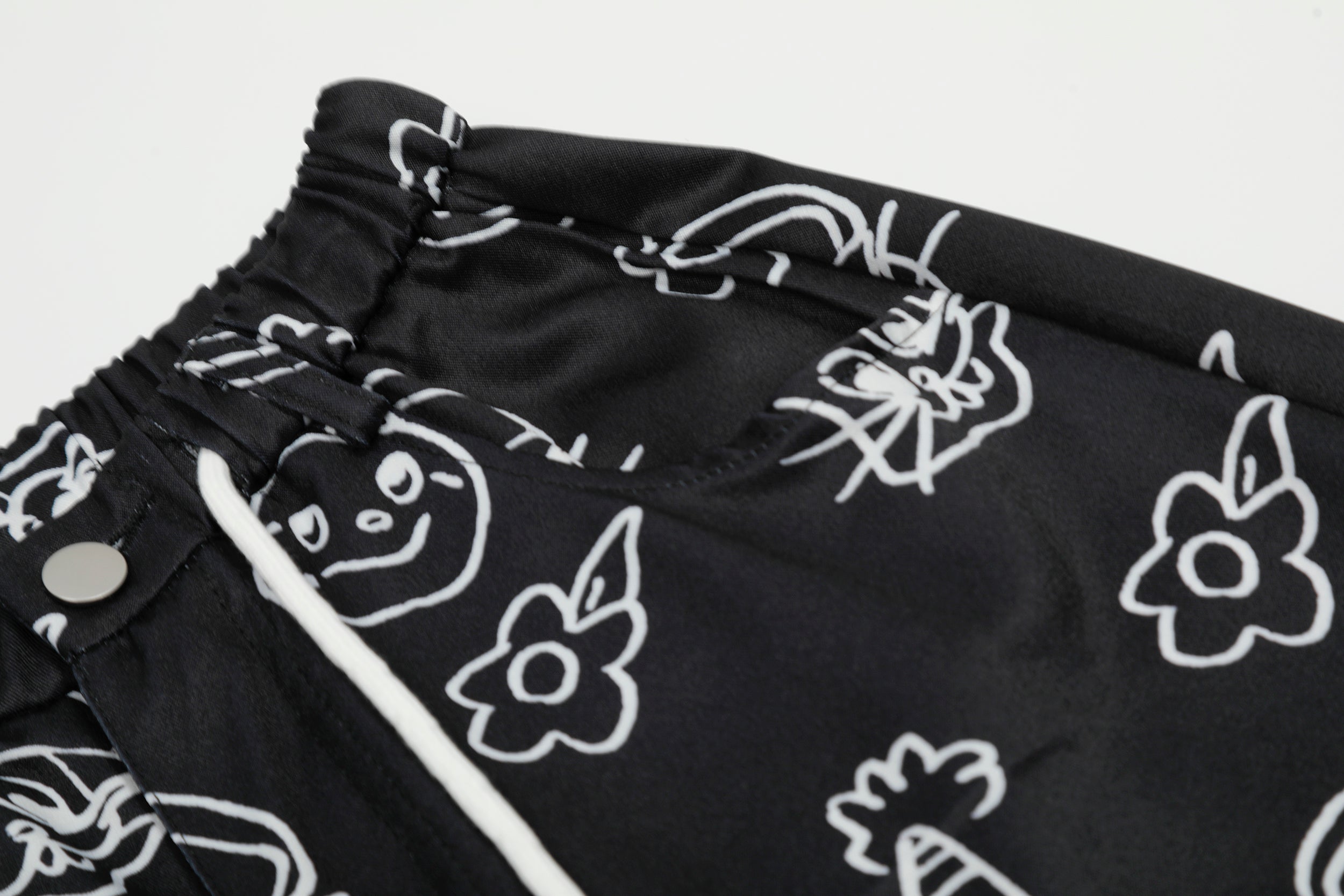 Cartoon Graphic Wide-Leg Cargo Pants | Streetwear