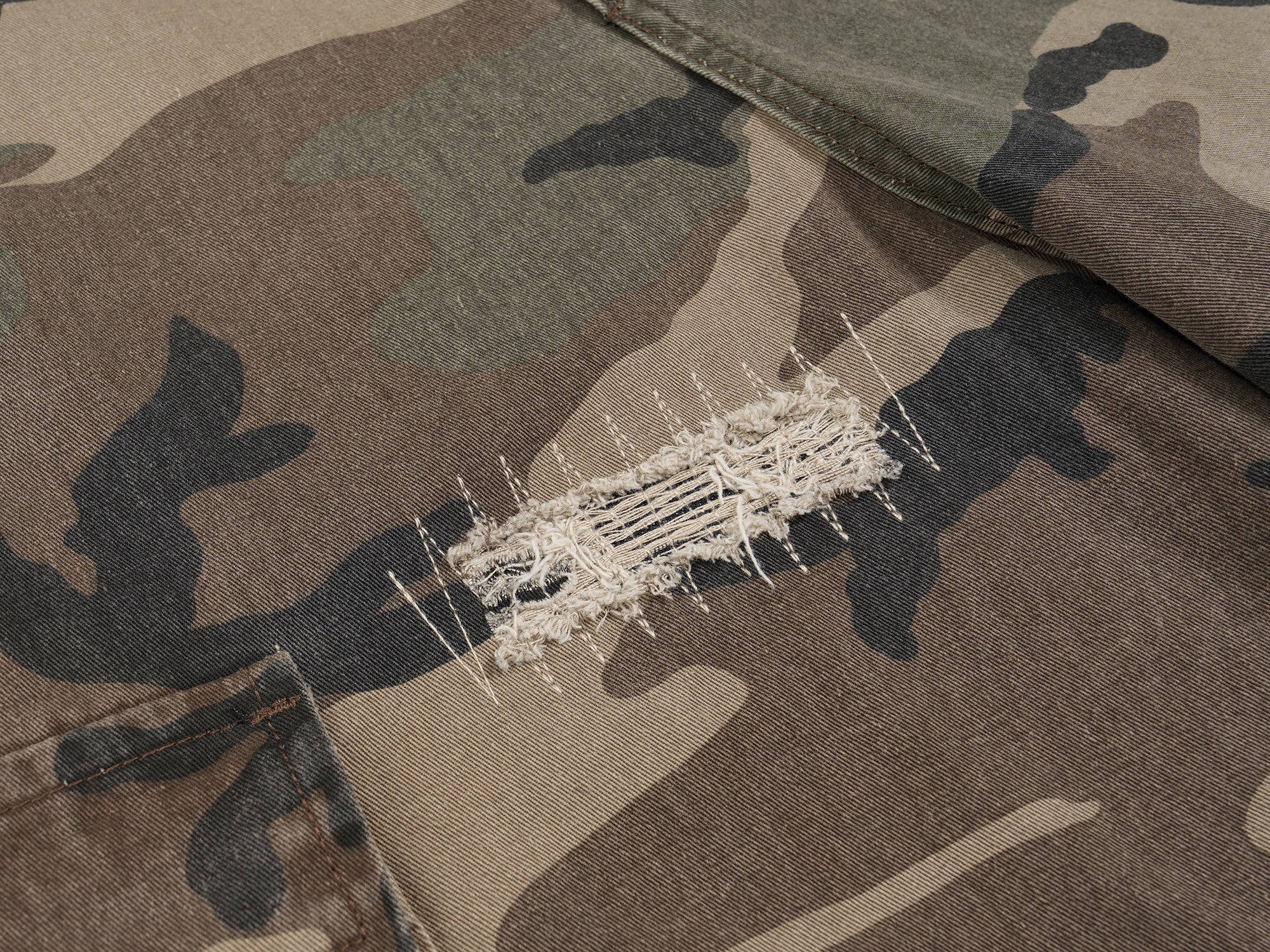 Omirad Distressed Camo Cargo Shorts | Military Streetwear