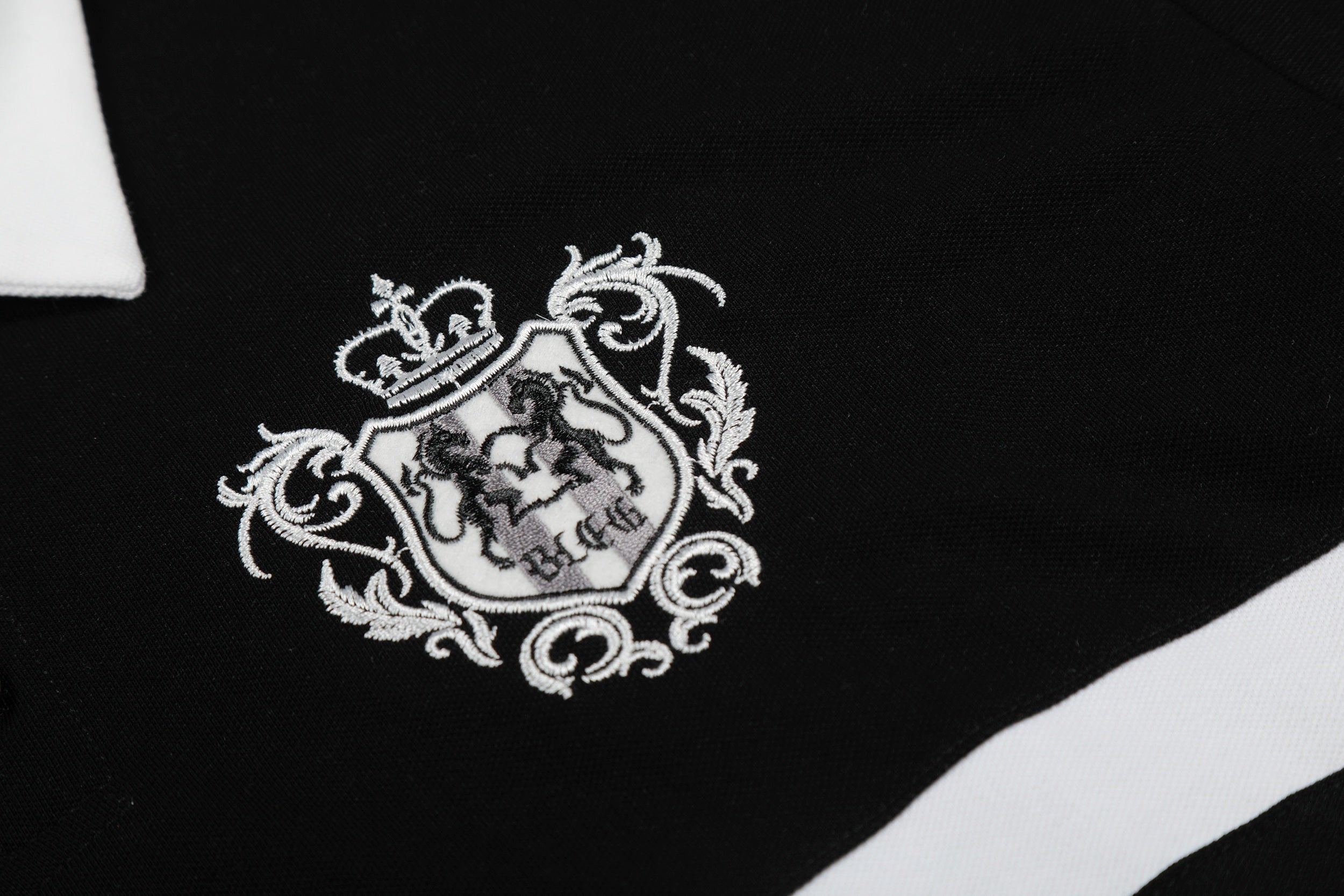 Men's Classic Stripe Crest Embroidered Polo Shirt | Omirad