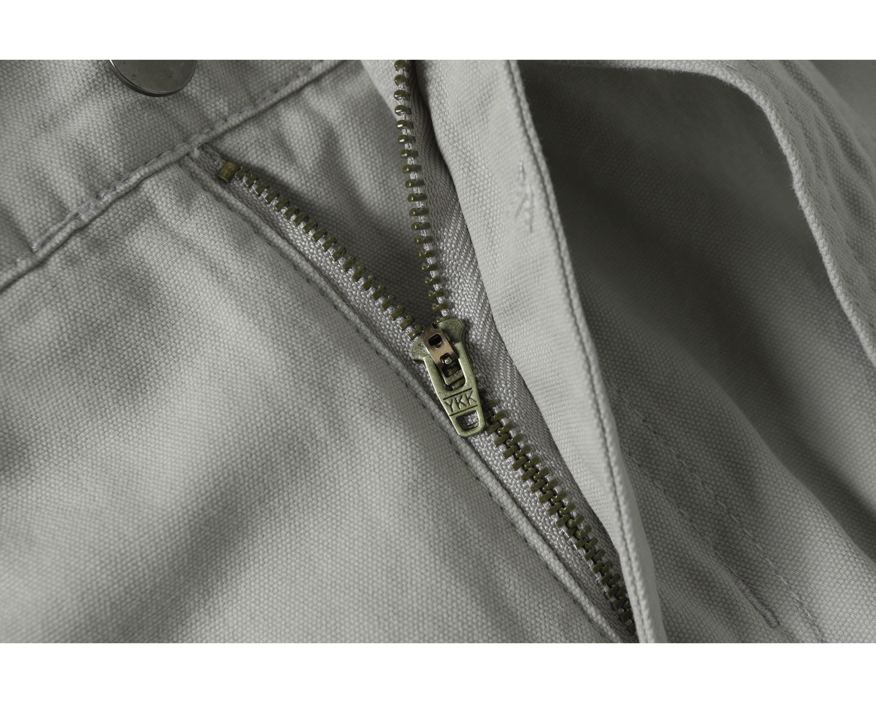 Wide-Leg Multi-Pocket Cargo Pants with Adjustable Hem