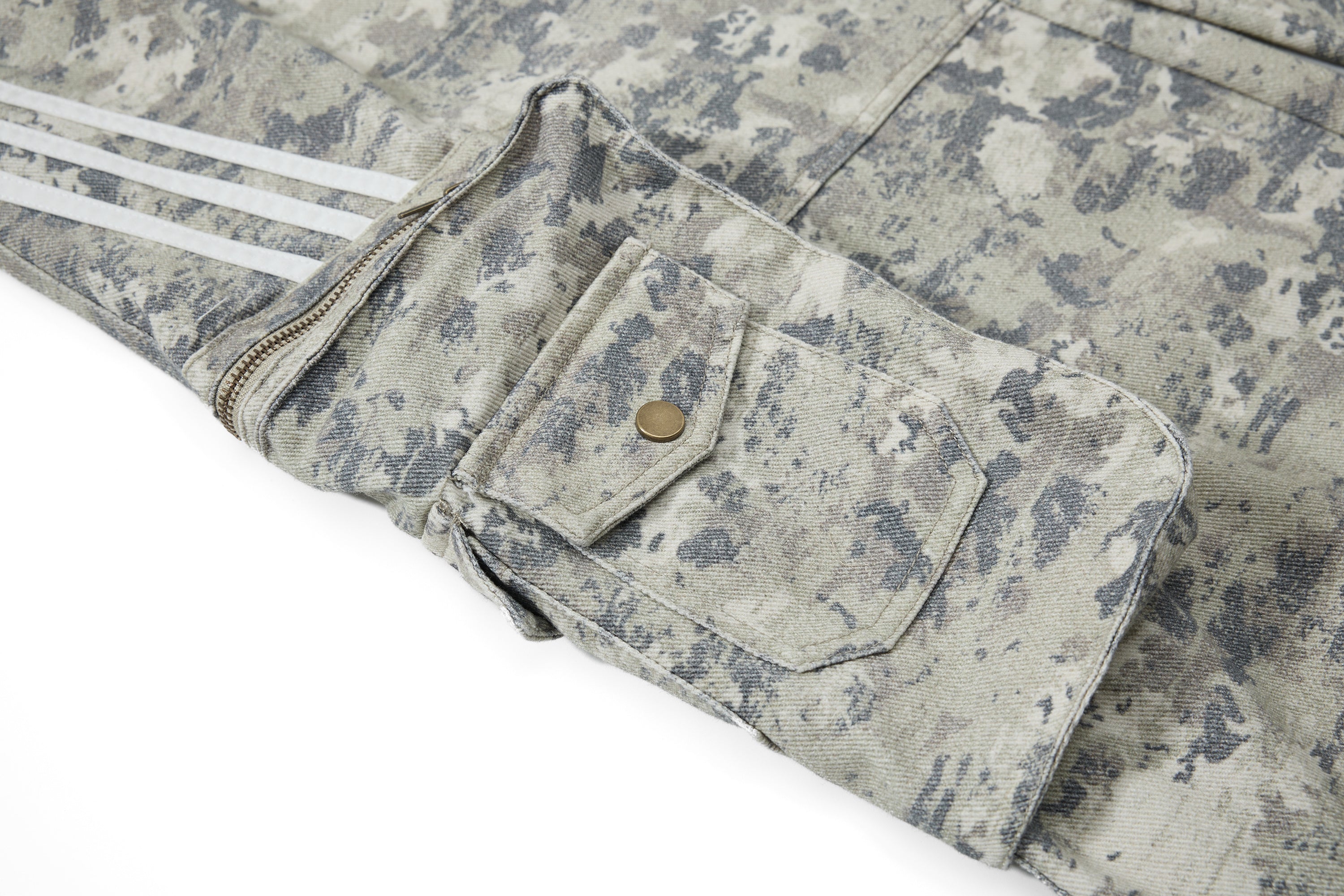 Omirad Tactical Camo Wide-Leg Cargo Pants with Reflective Stripe