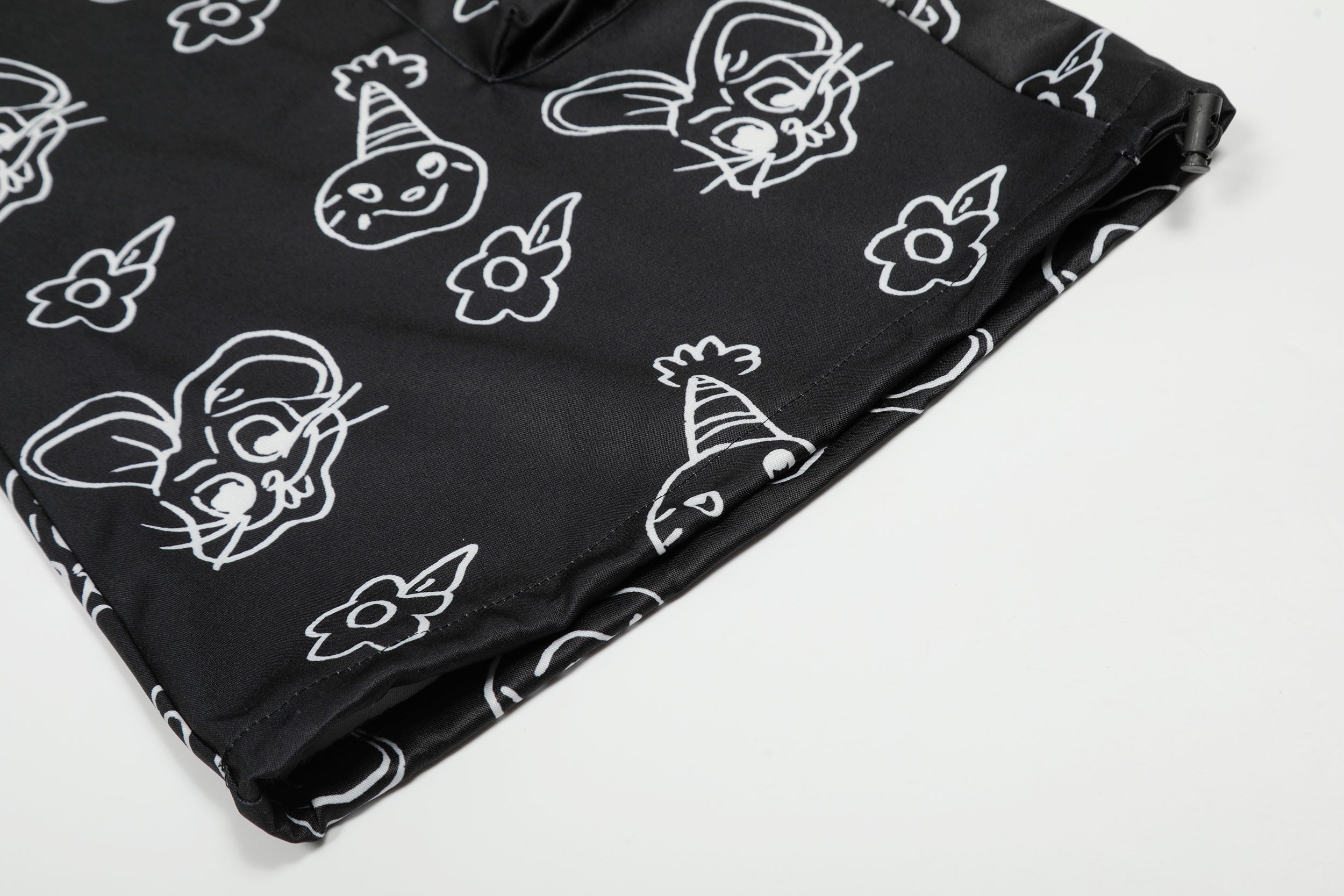 Cartoon Graphic Wide-Leg Cargo Pants | Streetwear