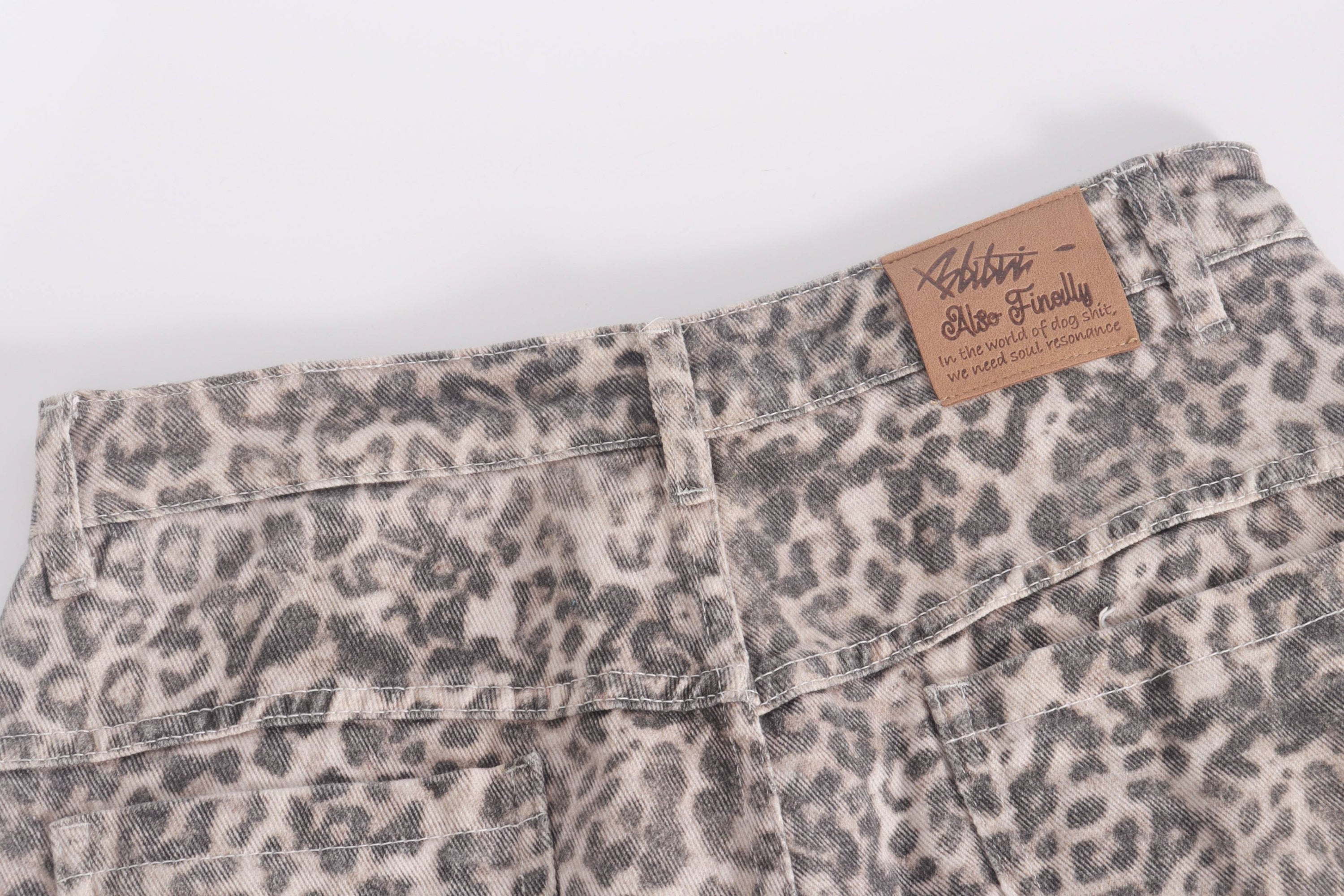 Leopard Print Cargo Baggy Jeans | Wide-Leg Y2K Streetwear