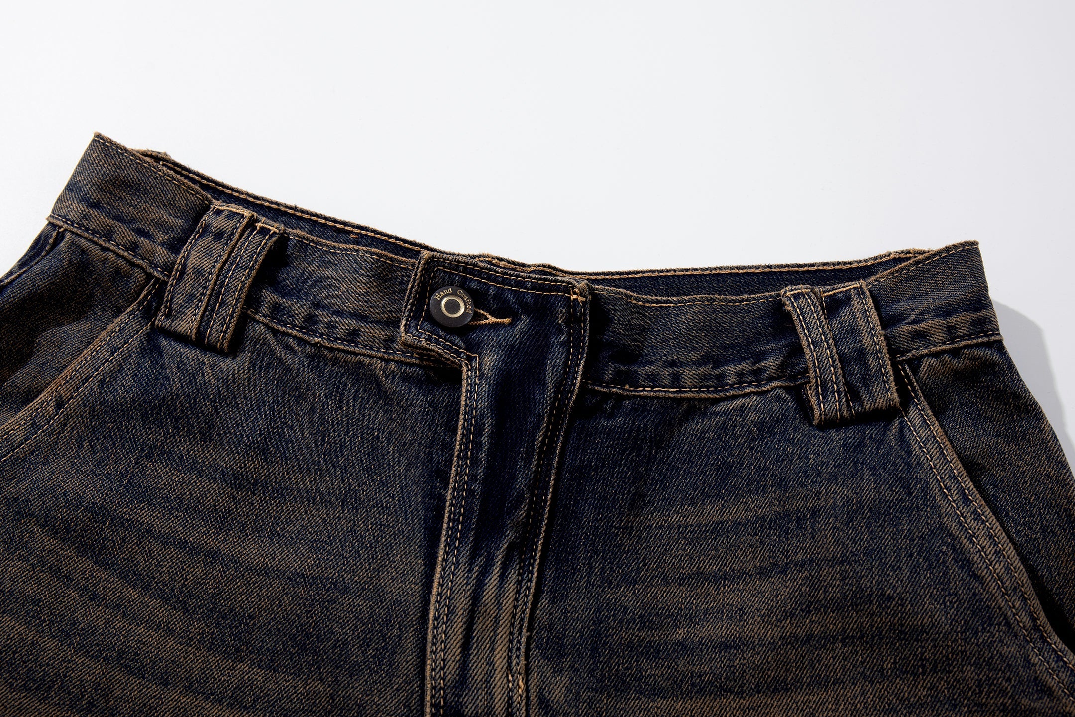 Sand-Fade Utility Wide-Leg Jeans with Zip Pockets